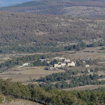 Le Nichoir Mas-Saint-Chely